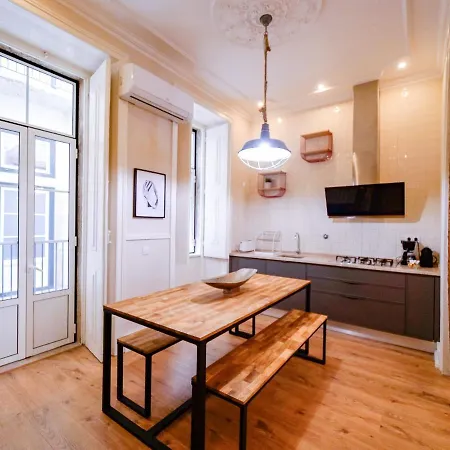 Apartment Correeiros 174 -the Place To Be *